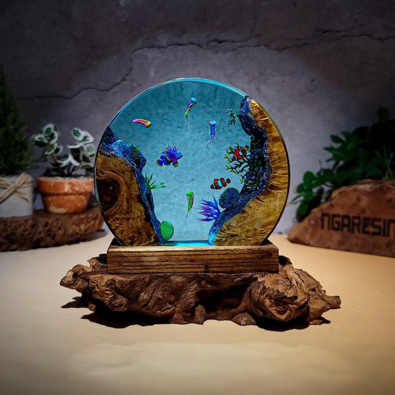 Resin Art Resin - Lampa stołowa z żywicy z motywem