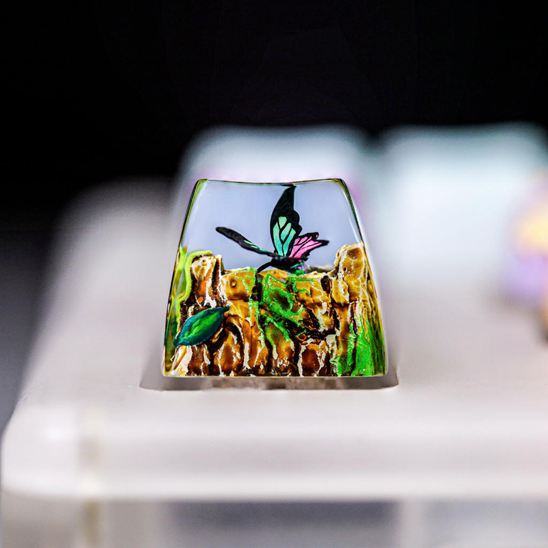 Resin Art Resin - Klawisz z żywicy w kształcie organizmu,