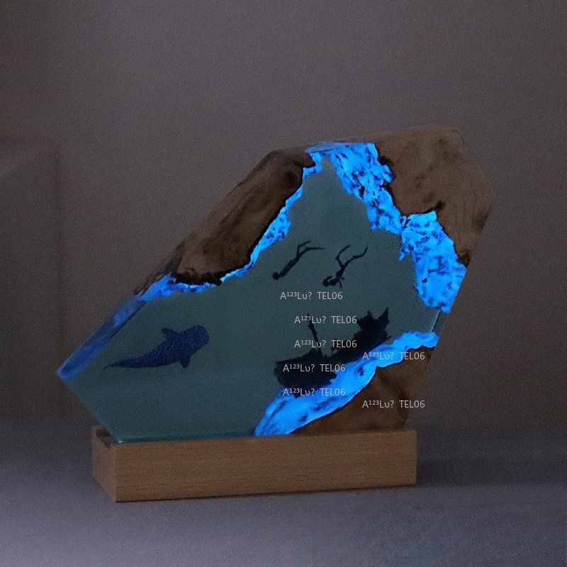 Drewniana lampka nocna z żywic – Resin Art With Wood recenzja i cena